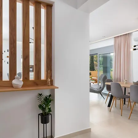 Ixian Memory Villa *